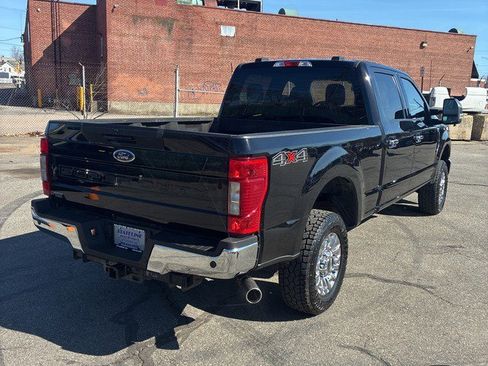 Used 2022 Ford F250 XLT w/ XLT Premium Package image 5