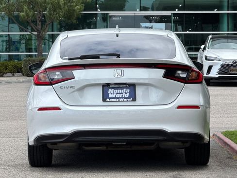 Used 2024 Honda Civic EX-L image 5