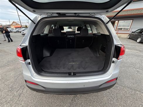 Used 2018 Kia Sorento L FWD image 20