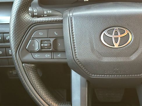 New 2025 Toyota Tacoma SR5 image 27