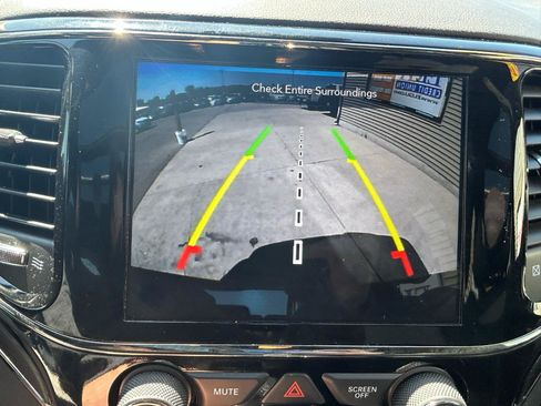 Used 2021 Jeep Grand Cherokee High Altitude AWD/4WD image 27