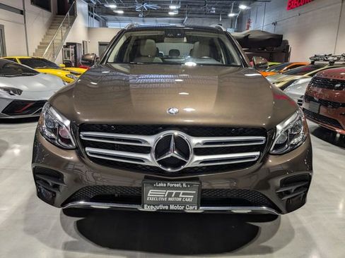 Used 2016 Mercedes-Benz GLC 300 4MATIC image 2