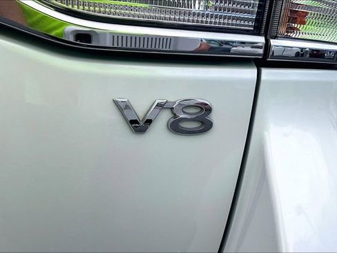 Used 2019 Toyota Land Cruiser AWD/4WD image 34