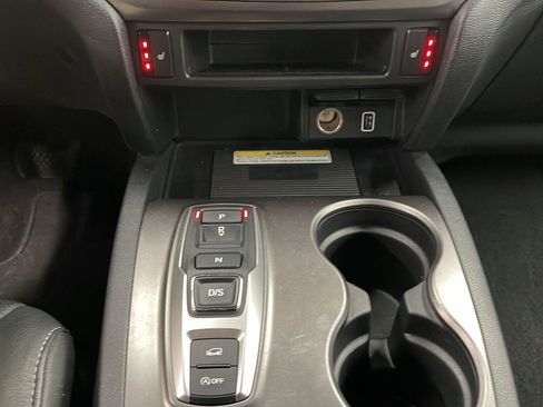 Used 2023 Honda Passport EX-L image 10