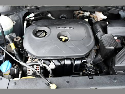 Used 2019 Hyundai Tucson Value AWD/4WD image 20
