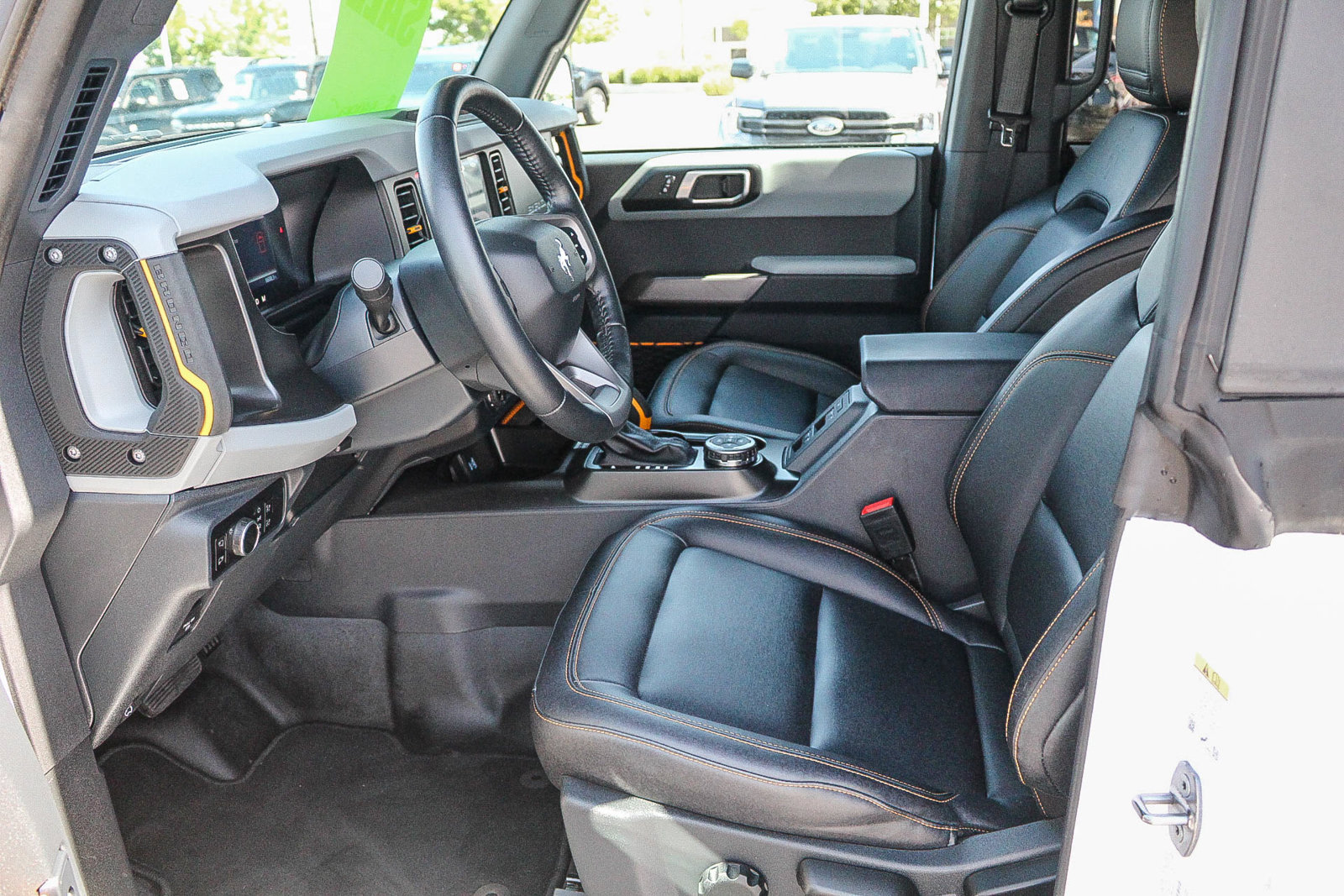 Certified 2023 Ford Bronco Badlands w/ Sasquatch Package AWD/4WD image 19