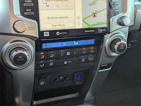 Used 2021 Toyota 4Runner Limited image 28