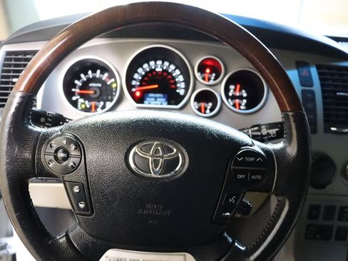 Used 2013 Toyota Sequoia Platinum RWD image 42