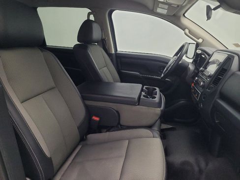 Used 2020 Nissan Titan S w/ S Utility Package image 21