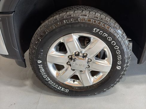 Used 2024 GMC Sierra 2500 SLE w/ SLE Convenience Package AWD/4WD image 9