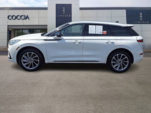 Certified 2024 Lincoln Corsair Grand Touring AWD/4WD image 7