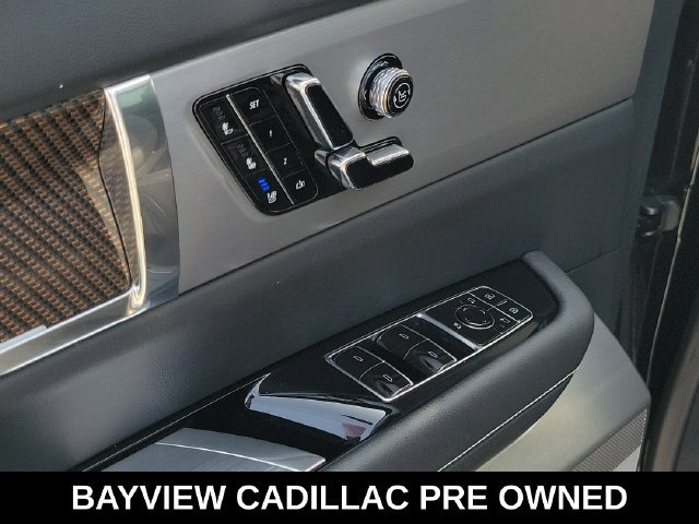 Used 2026 Cadillac Vistiq Sport AWD/4WD image 23