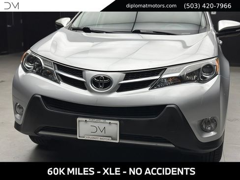Used 2014 Toyota RAV4 XLE FWD image 14