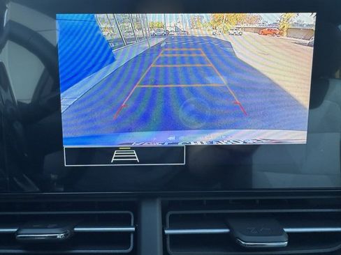 New 2025 Chevrolet Trax RS w/ Driver Confidence Package image 22
