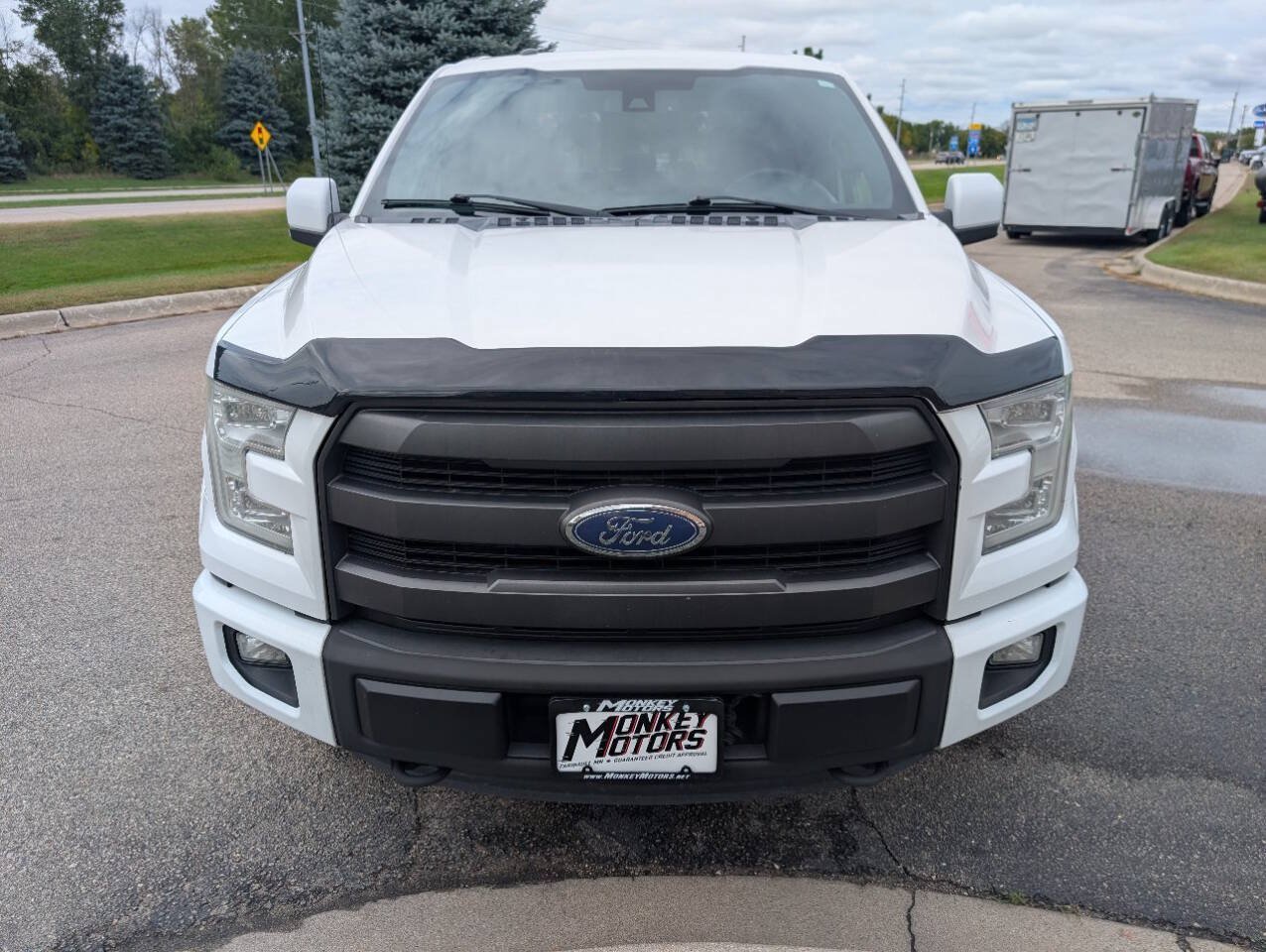 Used 2015 Ford F150 Lariat w/ Equipment Group 502A Luxury AWD/4WD image 4