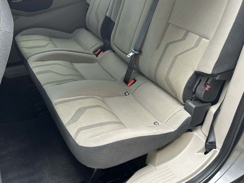 Used 2017 Ford Transit Connect XLT FWD image 14