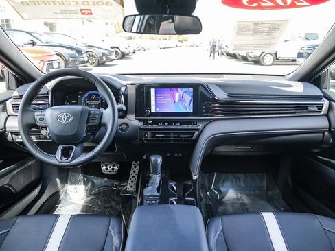 Certified 2025 Toyota Camry SE image 12