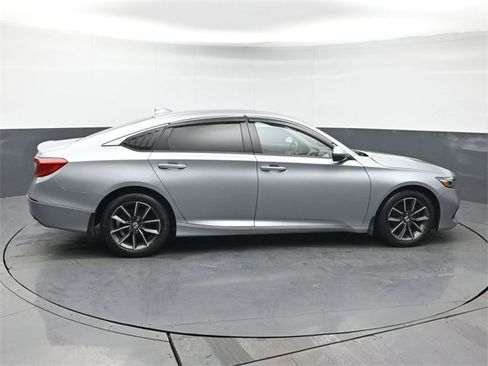 Used 2021 Honda Accord EX-L image 6