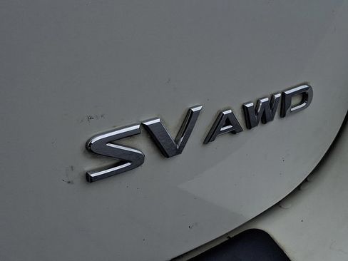 Used 2011 Nissan Rogue SV AWD/4WD image 31