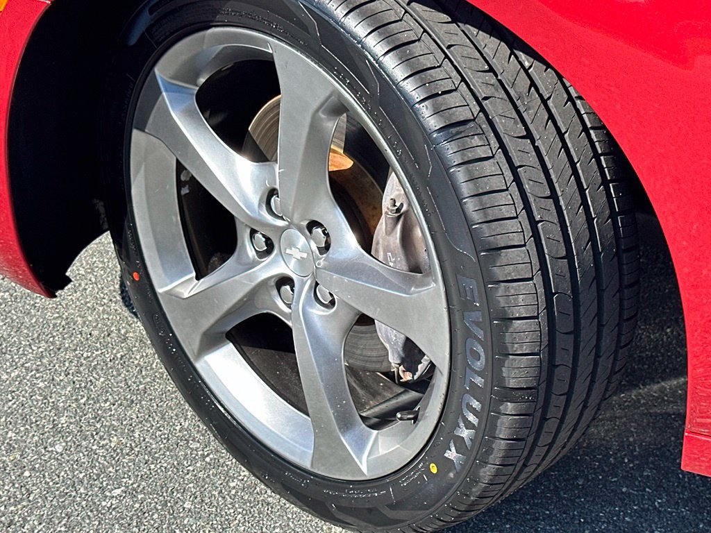 Used 2014 Chevrolet Camaro SS w/ RS Package RWD image 32