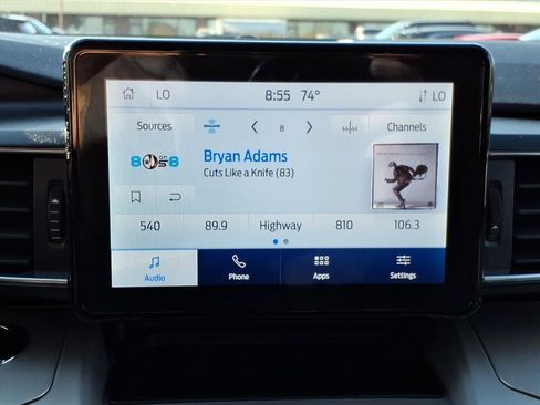 Used 2023 Ford Explorer XLT w/ Equipment Group 202A image 16