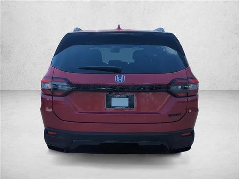 New 2026 Honda Pilot Sport image 8