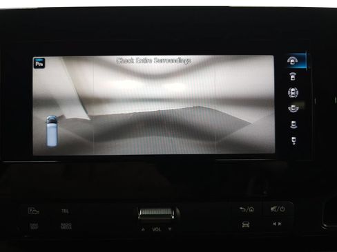 Used 2024 Mercedes-Benz Sprinter 2500 image 19