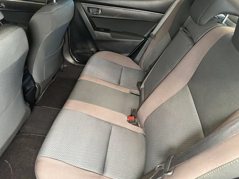 Used 2019 Toyota Corolla LE FWD image 19