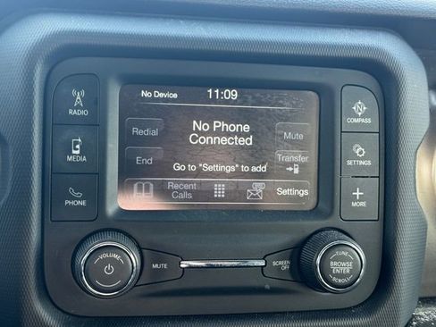 Certified 2019 Jeep Wrangler Unlimited Sport image 31