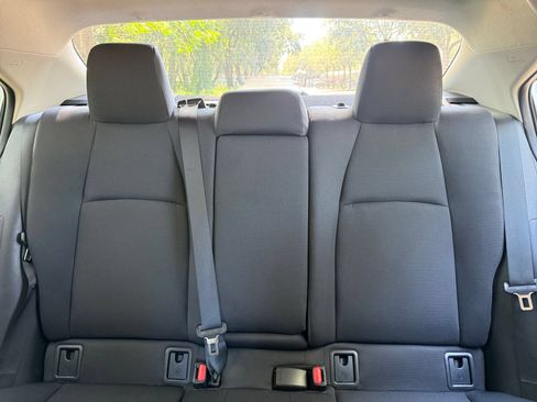 Used 2025 Toyota Corolla LE FWD image 37