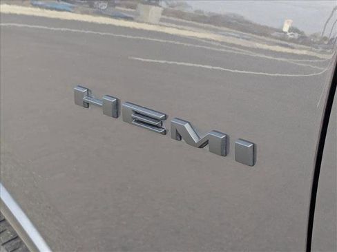 Used 2023 Dodge Durango R/T w/ Blacktop Package image 13