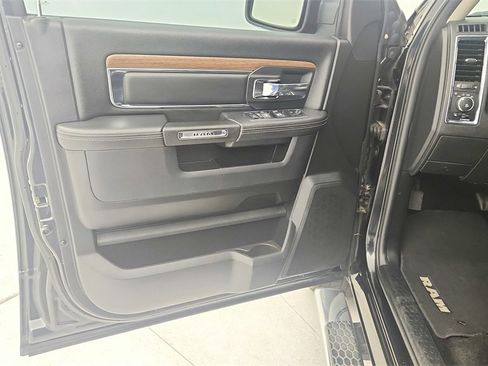Used 2017 RAM 1500 Laramie w/ Convenience Group image 22