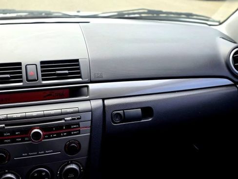 Used 2007 MAZDA MAZDA3 s Grand Touring FWD image 31