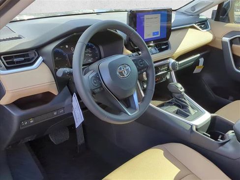New 2025 Toyota RAV4 Limited image 14