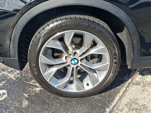 Used 2016 BMW X3 xDrive28i w/ XLine AWD/4WD image 9