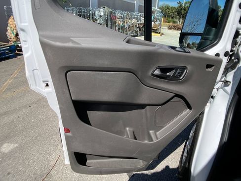 Certified 2024 Ford Transit 250 Low Roof w/ Exterior Upgrade Package image 25