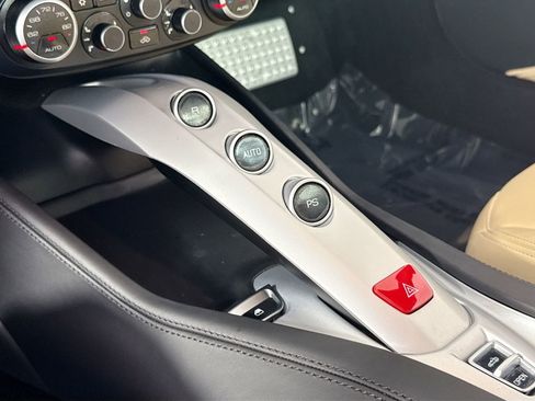 Certified 2017 Ferrari California T RWD image 14