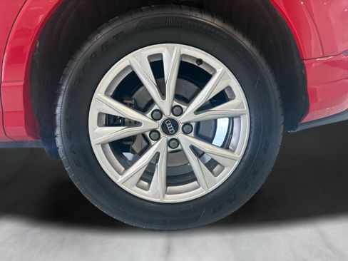 Used 2025 Audi Q3 2.0T Premium AWD/4WD image 44