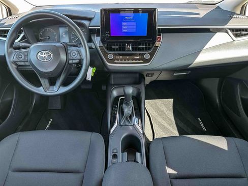 Certified 2025 Toyota Corolla LE FWD image 11