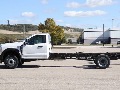 New 2026 Ford F550 2WD Regular Cab Super Duty image 4