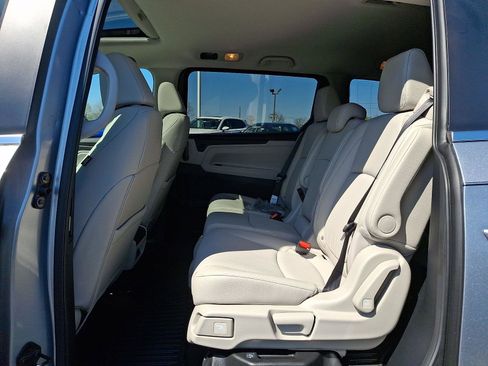 New 2026 Honda Odyssey EX-L image 5