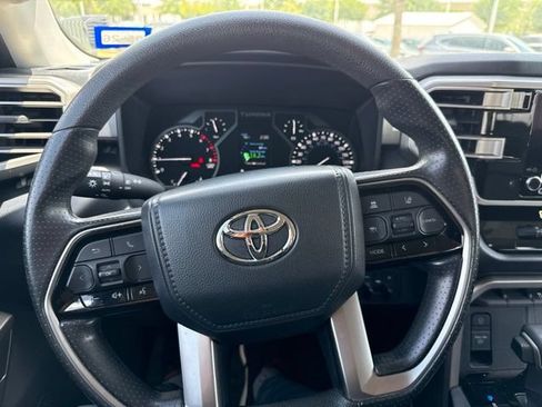 Used 2022 Toyota Tundra SR5 RWD image 10
