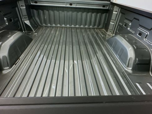 Used 2023 GMC Sierra 1500 Elevation image 30