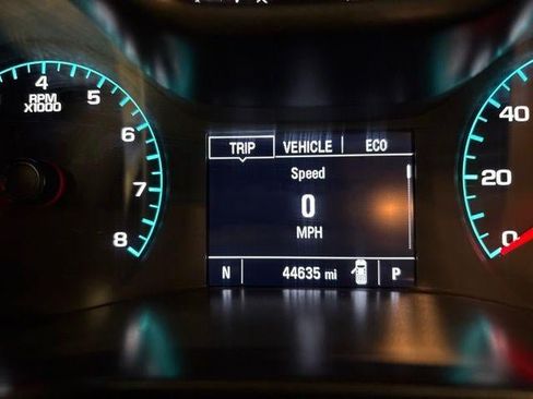 Used 2022 GMC Canyon Elevation w/ Trailering Package RWD image 17
