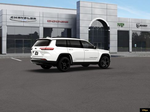 New 2026 Jeep Grand Cherokee L Limited image 8