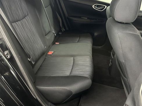 Used 2019 Nissan Sentra SV image 28