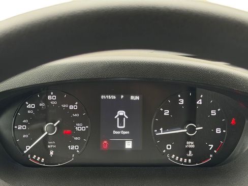 Used 2024 RAM ProMaster 2500 w/ Convenience Group image 19