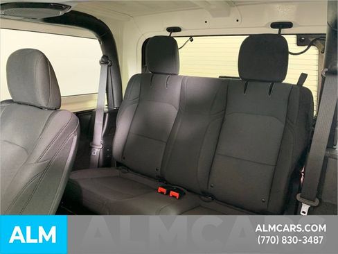 Used 2019 Jeep Wrangler Sport image 18