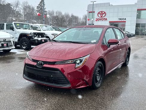 New 2026 Toyota Corolla LE image 3