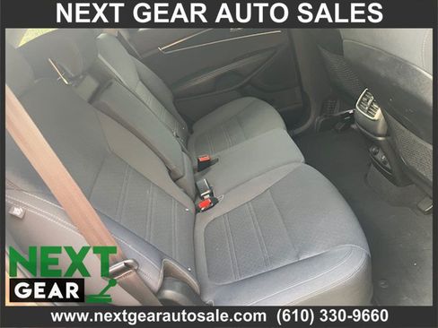 Used 2016 Kia Sorento AWD image 9